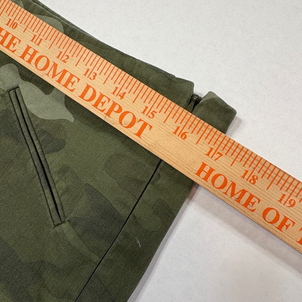 GAP Khakis Women‎ 10 Green Camo Super Skinny Ankle Zip Camouflage Pants - Picture 5 of 11